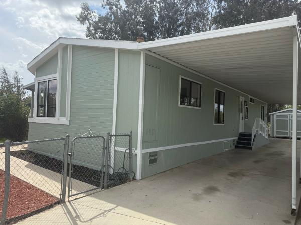 1985 Mobile Home