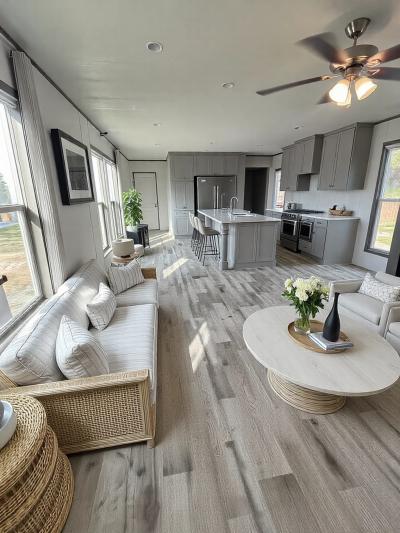 Photo 3 of 22 of home located at 9327 Evening Shadows Dr. #Es9327 Del Valle, TX 78617