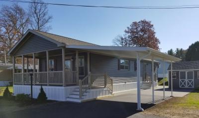 Photo 3 of 19 of home located at 19 Hemlock Road Southington, CT 06489