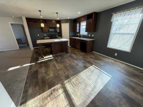 2016 CLAYTON Mobile Home