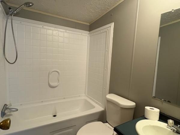 1999 R902Q  Home