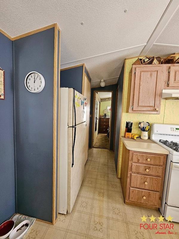 1993 unknown  Home