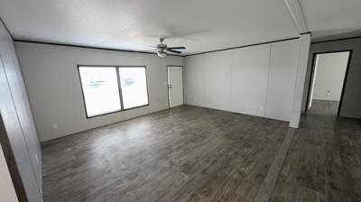 Photo 2 of 26 of home located at 5136 Ben Day Murrin Rd Lot 854 Fort Worth, TX 76126