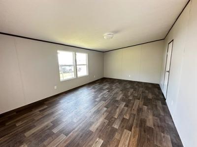 Photo 5 of 14 of home located at 17431 Interstate 45 N Willis, TX 77318