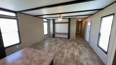 Photo 3 of 25 of home located at 2534 Paloma Ln Seguin, TX 78155