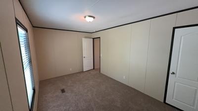 Photo 4 of 25 of home located at 2534 Paloma Ln Seguin, TX 78155