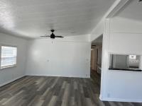 1985 Palm Harbor Manufactured Home