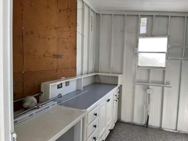 1985 Palm Harbor Manufactured Home