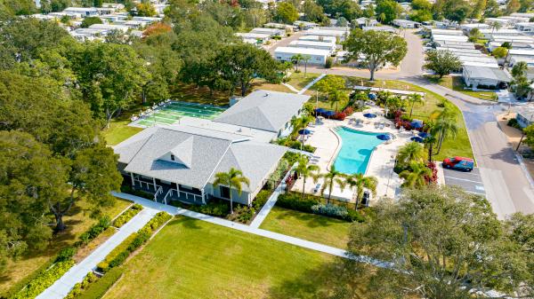 1985 Palm Harbor Manufactured Home