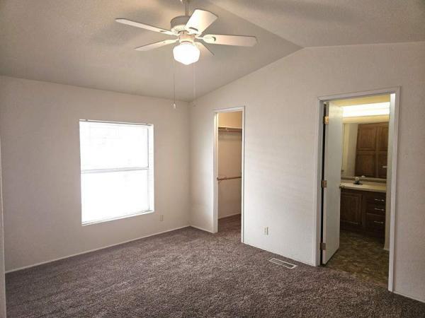 1998 Marlette Manufactured Home