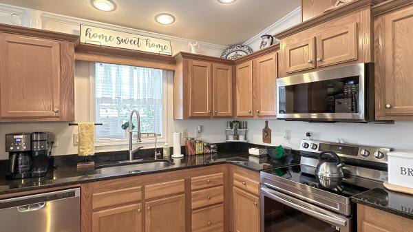 2015 Skyline 4893E Mobile Home