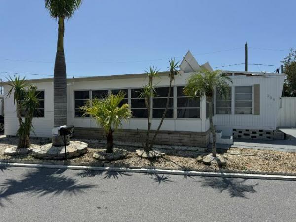 1968 SKYLINE Mobile Home For Sale