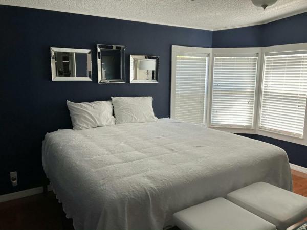 1988 Coro Manufactured Home