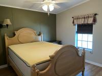 2000 HS Jacobsen Manufactured Home