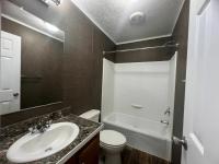 2017 Clayton Homes Inc Yes Mobile Home