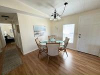 1984 Barrington Manufactured Home