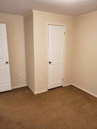 2017 Oak Creek Yes Mobile Home