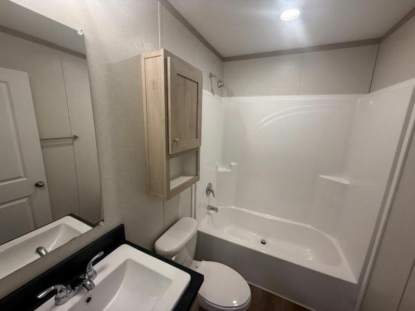 2025 Clayton Homes Inc Adrenaline Mobile Home