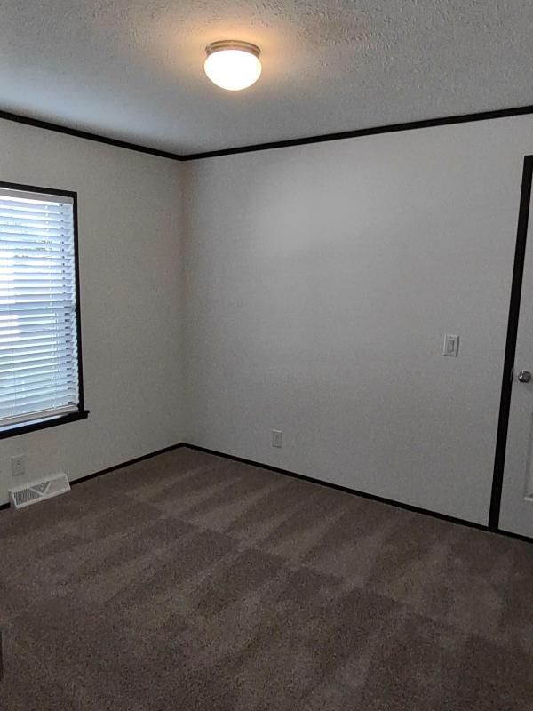 2024 Adventure 36 Mojave Model 3403S  Home