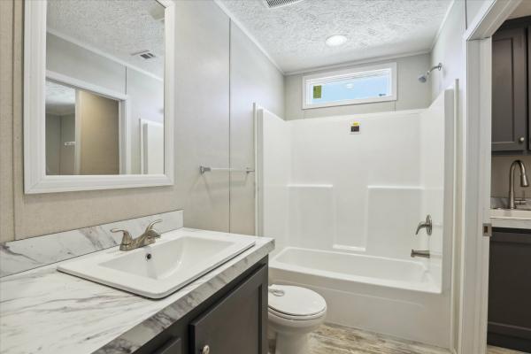 2025 Clayton 77 Savannah Living  Home