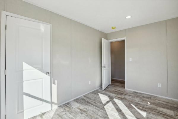 2025 Clayton 77 Savannah Living  Home
