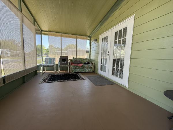1986 RESI HS Mobile Home