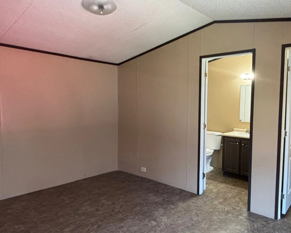 2018 S167232B  Home