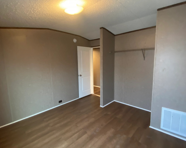 2021  Mobile Home For Rent