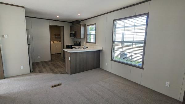 2022 Redman Advantage II  Home