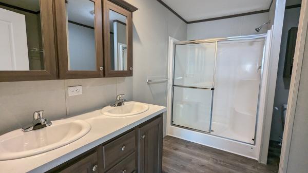 2022 Redman Advantage II  Home