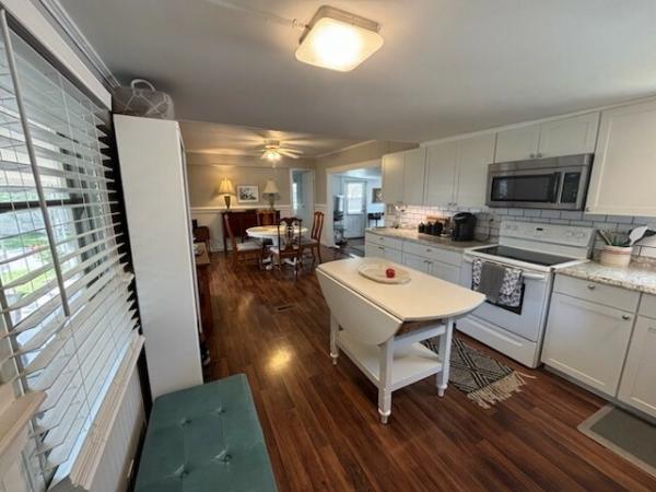 1972 MALI Manufactured Home