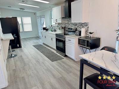 Mobile Home at 617 Arrow Ln Kissimmee, FL 34746