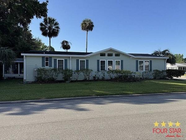2000 PALM   Home