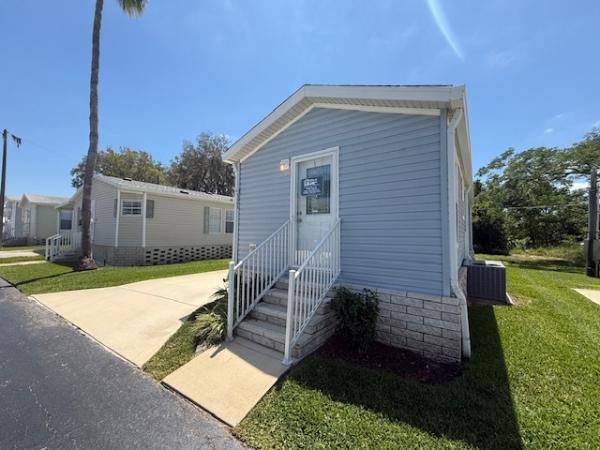 Photo 1 of 2 of home located at 121 Quiver Leaf Street Sebring, FL 33870