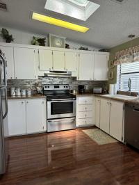 1988 DELO Manufactured Home