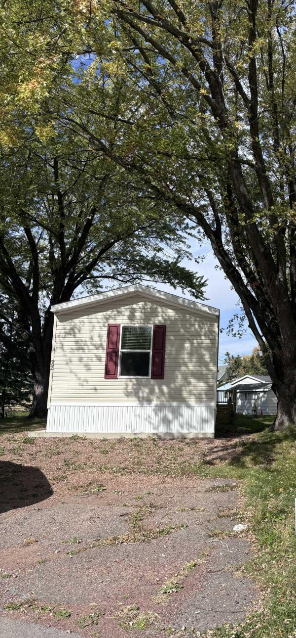 Photo 1 of 2 of home located at 1407 N Peach Ave P0072 Marshfield, WI 54449