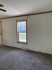 2000 Pine Grove Pine Grove Manufactured Home