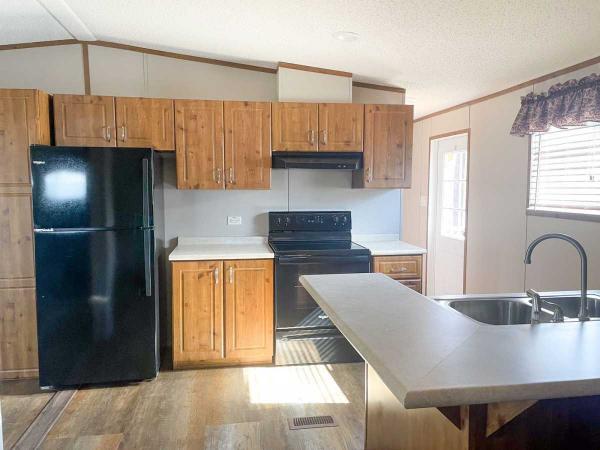 2024 Legacy S-2448-22FLP Mobile Home