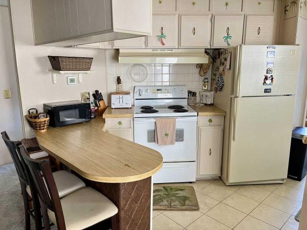 1979 Barr Manufactured Home