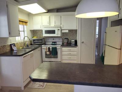 Photo 2 of 38 of home located at 3223 N Lockwood Ridge Rd #190 Sarasota, FL 34234