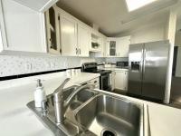 1995 Palm N/A Mobile Home