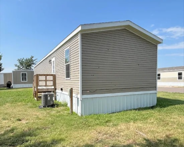 2022 RFN1664 9BFC1  Home
