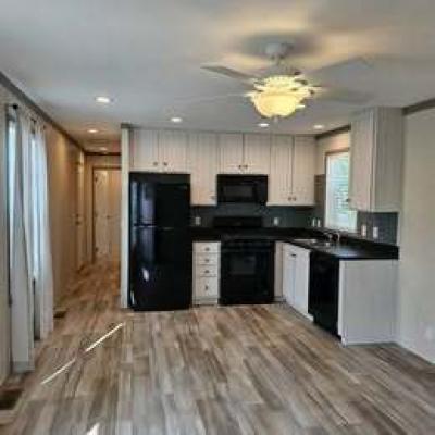 Mobile Home at 2330 Dogwood St Liberty, MO 64068