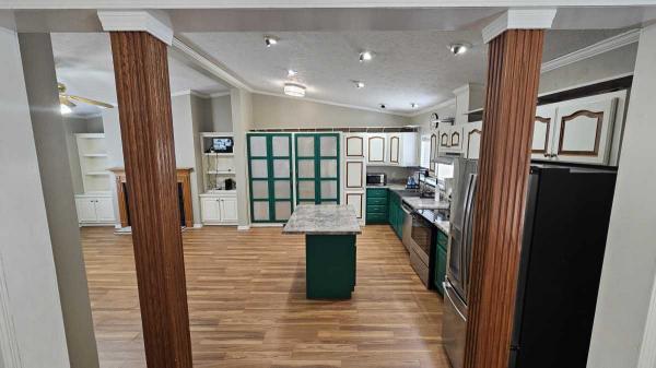 2001 Commander Manufactured Home