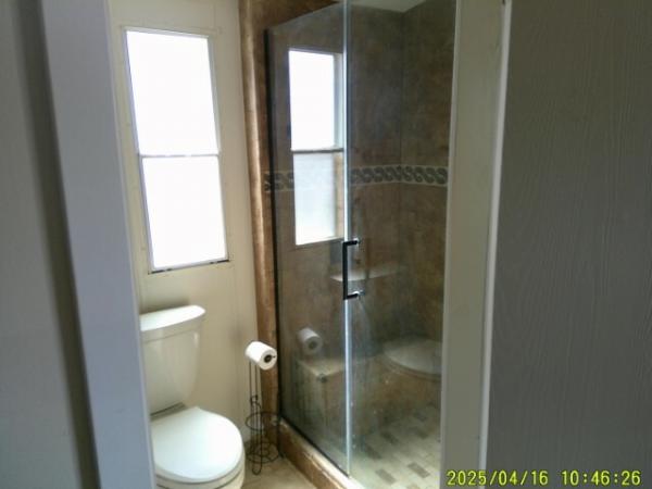 1998 SNRG Manufactured Home