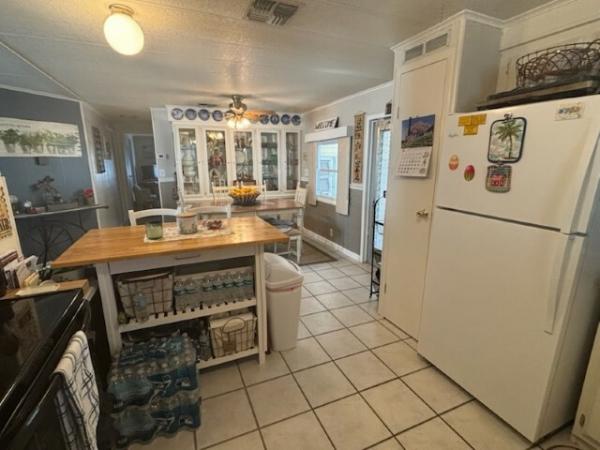 1980 PALM Manufactured Home