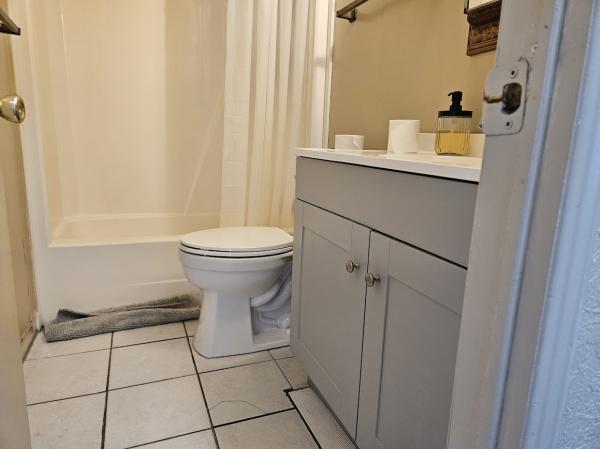 1980 BROO Manufactured Home