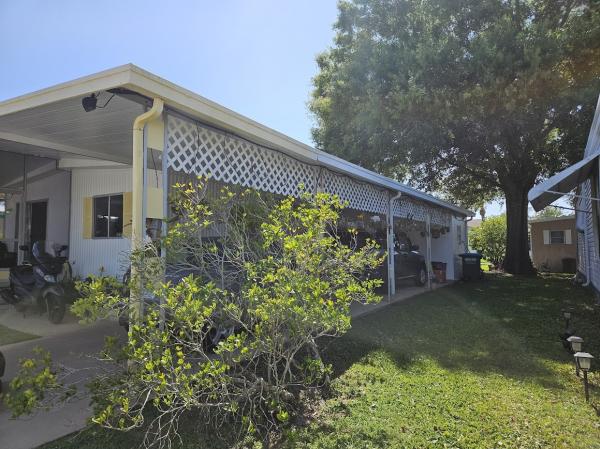 1980 BROO Manufactured Home