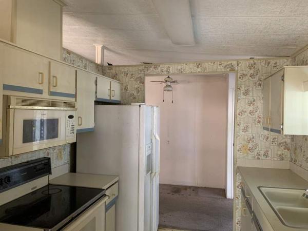 1986 TWIN Manufactured Home