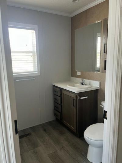 Photo 3 of 8 of home located at 1884 Magnolia Monroe, MI 48161